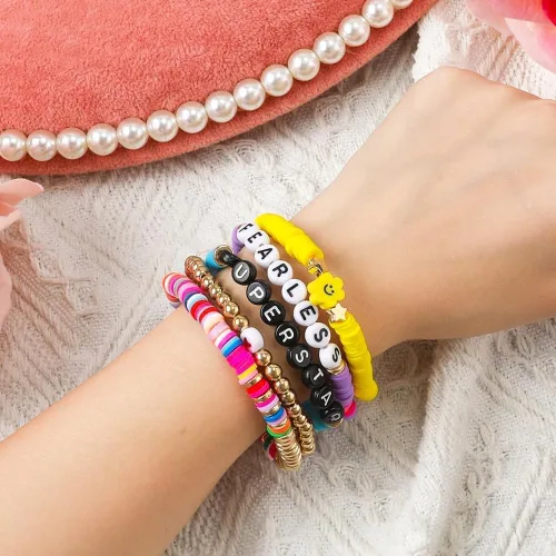 Vista 5 de Taylor Concert Outfit Merch Swift - Pulseras de amistad Eras Tour 1989 Swiftie Anti-héroe Fearless Midnight pulseras para mujeres y niñas