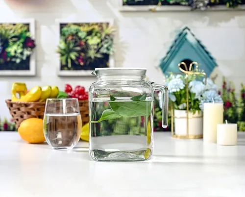 Vista 9 de Hermetic Seal - Jarra de vidrio con tapa hermética y boquilla, jarra de agua de 68 onzas para jugo casero, té helado, leche, café frío, limonada