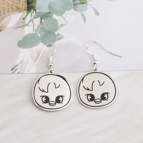 Vista 3 de OKEYCH Kpop Merchandise Kpop Fan Pendientes Kpop Music Lover Joyas para fanáticos (SK 06 pendientes)