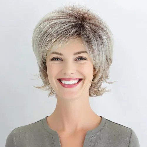 Vista 12 de TISHINING Pelucas Rizadas Cortas de Corte Pixie Ombre Rubias para Mujeres Blancas Peluca Rubia Mixta Esponjosa en Capas con Flequillo de Aspecto