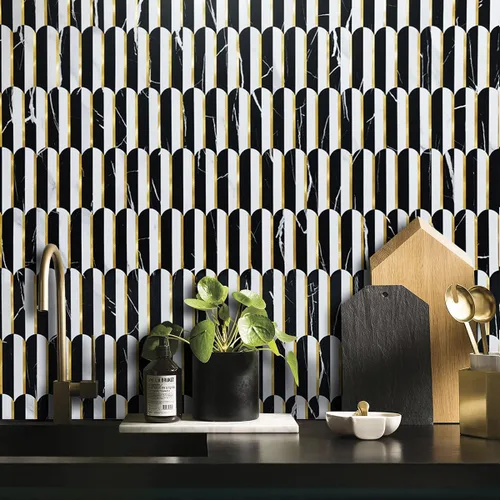 Vista 4 de DICOFUN 1 hoja de protector contra salpicaduras de color blanco y negro para cocina, PVC adhesivo en azulejos de pared contra salpicaduras