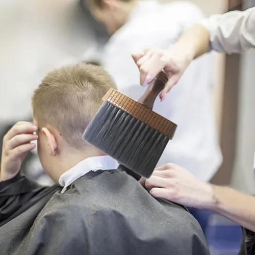 Vista 3 de FOMIYES Cepillo limpiador facial Cepillo limpiador de pelo para hombres Peine de pelo para burlas Peine de peluquería Peluquería Plumero Peluquería