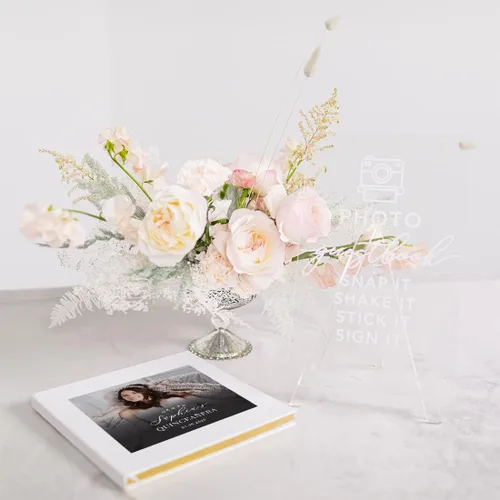 Vista 2 de Andaz Press Libro de invitados de quinceañera personalizado con detalles dorados, 120 páginas de 8.5 x 8.5 pulgadas, álbum de fotos de tapa dura