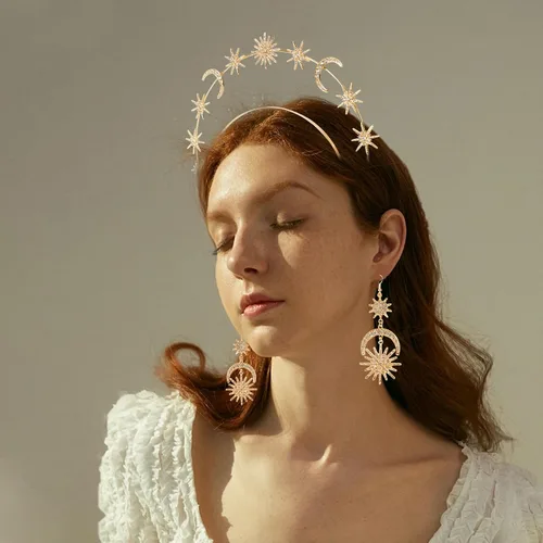 Vista 5 de Halo Crown - Stars Crystal Goddess HeadBand with Earrings Mary Metal Halo Headpiece Celestial Crowns Tiaras for Women Bridal Wedding Costume Cosplay