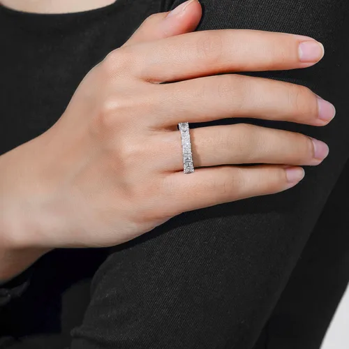 Vista 11 de Amazon Essentials Anillo de plata de ley con corte princesa hecho con circonita cúbica Infinite Elements (anteriormente colección Amazon)