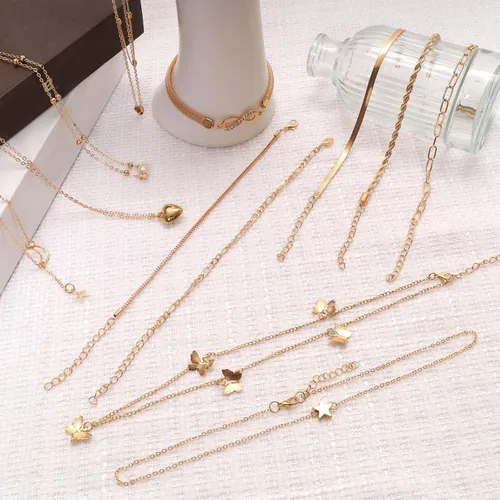 Vista 6 de Heliltd Juego de 46 joyas para mujer, pulseras ajustables, apilables, anillos para nudillos, collar en capas, aretes de aro de una sola capa