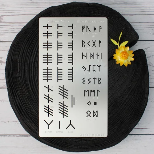 Vista 5 de Aleks Melnyk No.421 Plantilla de metal, runas Elder Futhark y Ogham, Alfabeto antiguo, alfabeto mágico de sigil, plantilla de letras para leña