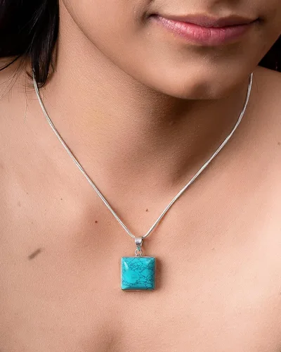 Vista 5 de Colgante de piedra preciosa turquesa de plata de ley 925 con piedra natal turquesa, colgante de plata 925, regalo para ella, joyería hecha a mano