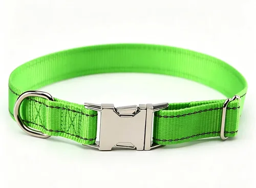 Vista 18 de Love Dream Collar reflectante para perro con hebilla de metal, collar de nailon ajustable de seguridad con hebilla de liberación rápida resistente