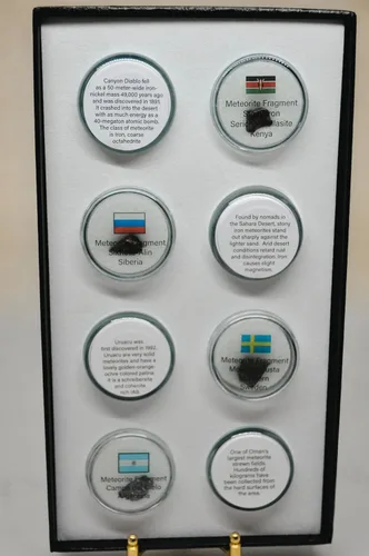 Vista 2 de Meteoritos de todo el mundo - Auténtica colección de fragmentos de meteoritos de 8 piezas con vitrina Regalo educativo de ciencia para niños
