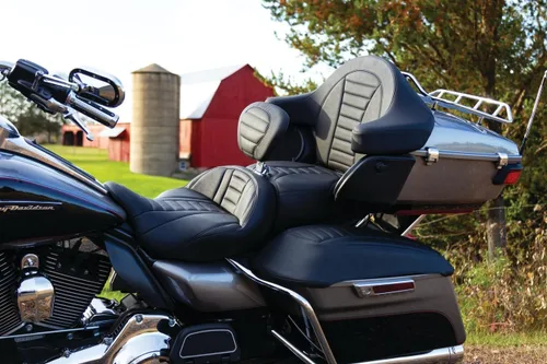 Vista 7 de Asientos para motocicleta Mustang 79006 Super Touring Deluxe de una pieza para Harley-Davidson Electra Glide Standard, Road Glide, Road King