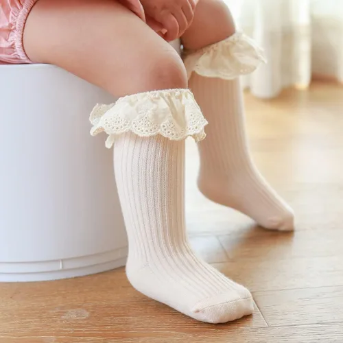 Vista 4 de Calcetines largos con volantes para bebés y niñas de 6 a 12 meses