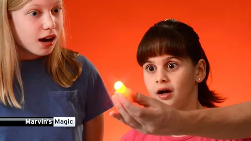 Vista 2 de Marvin's Magic - Luces de cualquier lugar - Edición para adolescentes y adultos - Juego profesional de trucos para adultos - Trucos de magia