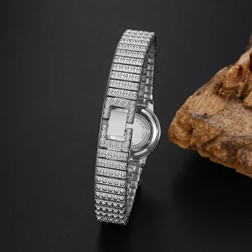 Vista 5 de Avaner Reloj de pulsera analógico de cuarzo con diamantes de imitación para hombre con correa de acero inoxidable para disfraz de Halloween