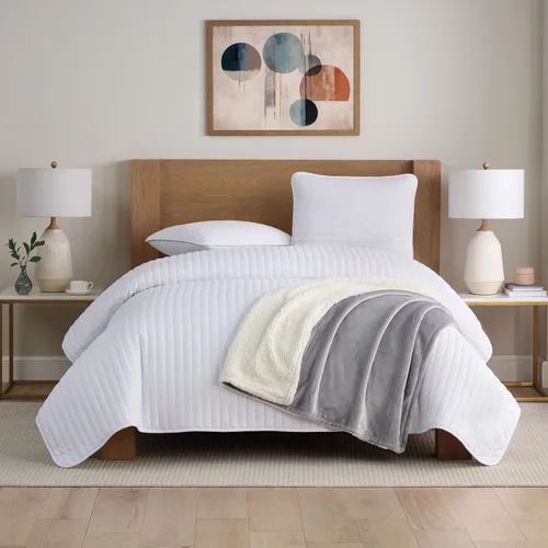 Vista 3 de Arkwright - Manta de forro polar, mullida, cálida, reversible, suave, para el hogar, sofá, cama, camping y viajes, 90 x 90 pulgadas, Queen