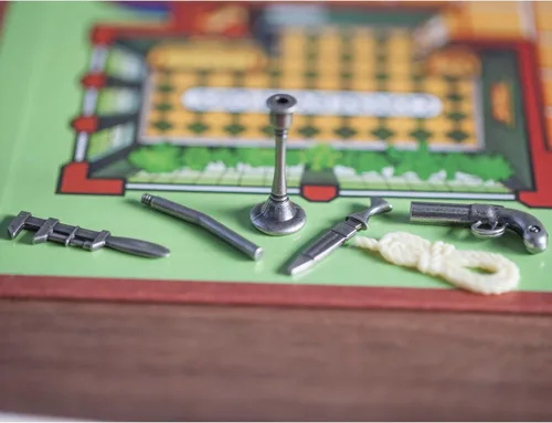 Vista 9 de Clue 1986 Juego de mesa edición clásica (versión en inglés)