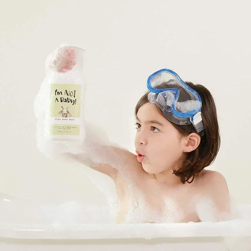 Vista 6 de I'm NOT A Baby! Gel de baño para niños, probado por dermatólogos, libre de alérgenos, libre de crueldad, PETA, suave para niños, leche de cabra, 10