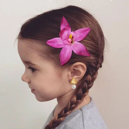 Vista 4 de Pinzas para el cabello de flores moradas aretes de perla accesorios de disfraces de Halloween disfraz de princesa accesorios de cosplay perlas