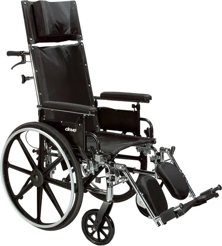Vista 4 de Drive Medical Viper Plus GT Silla de ruedas reclinable completa, brazos de escritorio desmontables, asiento de 16 pulgadas Full Reclining