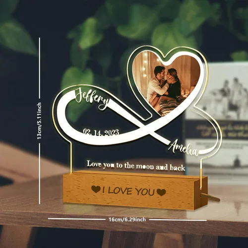Vista 2 de Placa de acrílico con foto personalizada, regalos para aniversario, San Valentín, cumpleaños, luz nocturna LED personalizable, base de madera