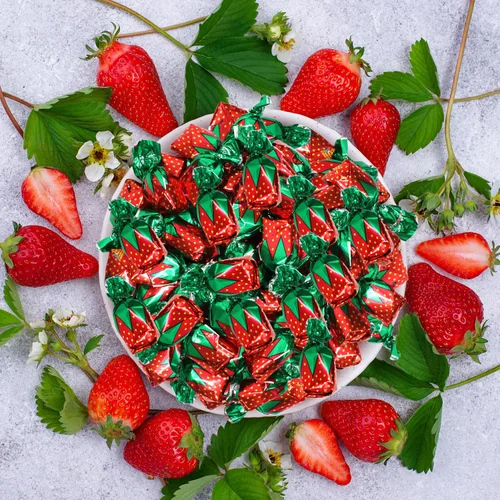 Vista 4 de Strawberry Filled Hard Candy Bon Bons, 2 lb Bulk Individually Wrapped Candy
