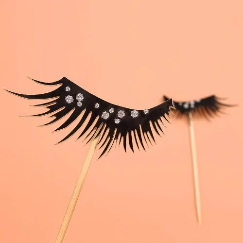 Vista 4 de 35 piezas impresas de maquillaje para cumpleaños, cupcakes, pestañas de diamante, pintalabios, palillos de cupcakes, perfumes, alimentos