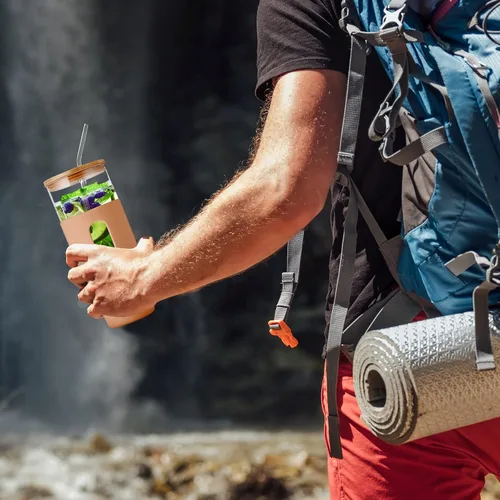 Vista 7 de Vaso de vidrio para beber de 32 onzas con tapa de bambú y popote – Funda de silicona – Se adapta a portavasos de automóvil – Vaso de batido Boba