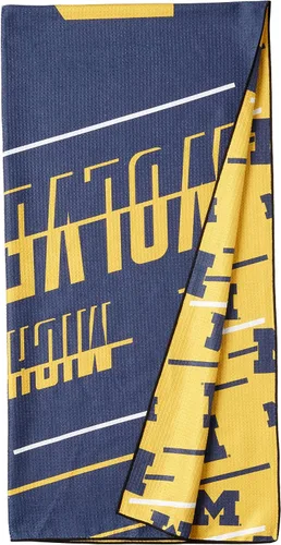 Vista 2 de Northwest NCAA Unisex-Adult Beach Towel & Mesh Bag Set