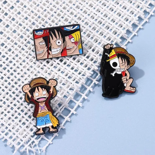 Vista 4 de Alfileres esmaltados de personajes de anime OnePiece Los pines de metal para cosplay de anime son perfectos para mochilas, bolsos, ropa y regalos