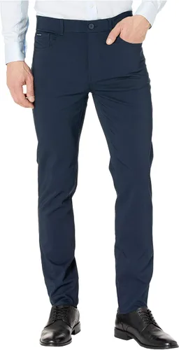 Vista 3 de Calvin Klein Pantalón tejido técnico elástico Move 365 para hombre, corte ajustado, resistente a las arrugas aleación