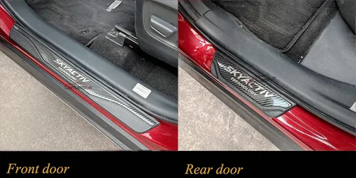 Vista 2 de Protector de desgaste para el umbral de la puerta del coche, para Mazda cx-5 cx-30 2013-2022, piezas de accesorios de acero inoxidable con plástico