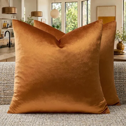 Vista 11 de GIGIZAZA Juego de 2 fundas de almohada doradas de terciopelo de 20 x 20 pulgadas para sofá Almohadas para sofá, tela texturizada suave de 9.88