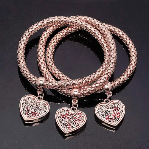 Vista 5 de SILANER Pulseras multicapa con dijes de cristal, 3 pulseras de cadena de maíz de oroplataoro rosa para mujer, pulsera elástica en forma de corazón