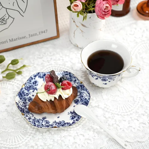 Vista 2 de Bone China - Juego de taza de té y platillo, 3 piezas, estilo vintage, juego de taza de té y platillo para mujeres y fiestas de té, caja de regalo