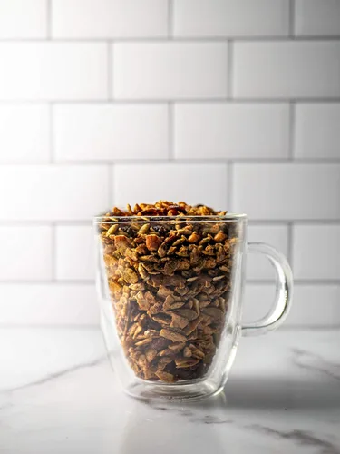 Vista 7 de Nana Joes Granola Serie Paleo Arándano, mantequilla de almendras y nuez Hecho a mano sin gluten, vegano, saludable, orgánico, a base de plantas