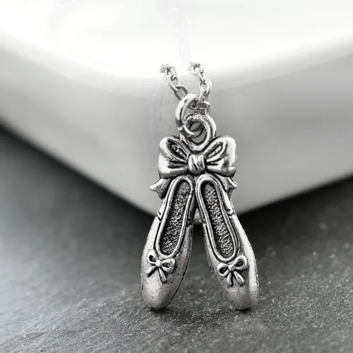 Vista 3 de Ballet Slipper Necklace 16 Inch Stainless Steel Cable Chain with 2 Inch Extender Dance Gifts for Girls Silver Ballerina Slippers Girls