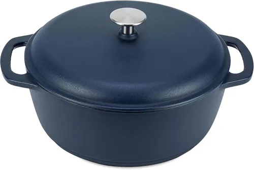 Vista 7 de Amazon Basics Olla de horno holandés de hierro fundido con tapa, esmaltada, redonda, doble asa, resistente, pequeña, 4.3 cuartos de galón, azul