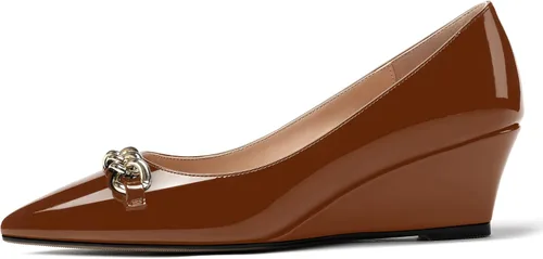 Vista 2 de WAYDERNS Zapatos de tacón bajo con cuña y puntera puntiaguda Chian para mujer, de 2 pulgadas