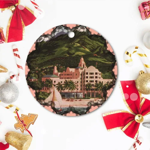 Vista 4 de Adorno de cerámica colgante para árbol de Navidad, adorno de Navidad de hotel hawaiano real, adorno de Navidad, recuerdo, decoraciones navideñas