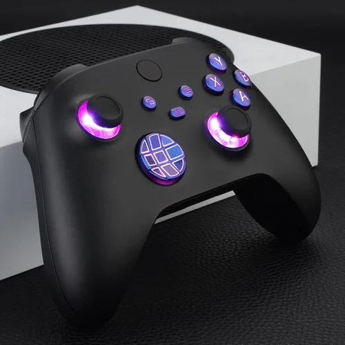 Vista 7 de eXtremeRate Palancas de pulgar Dpad luminadas multicolor Start Back Sync ABXY Botones para Xbox Series XS, Chameleon Purple Blue Classical Symbols