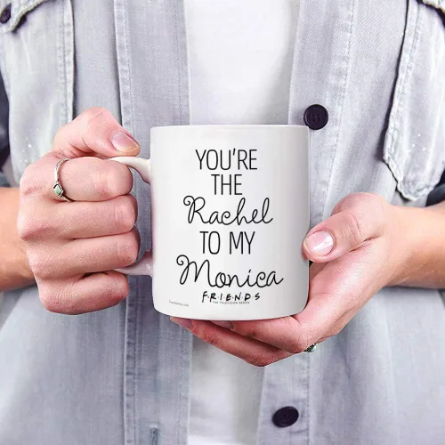 Vista 210 de Trend Setters Friends the Television Show – 25 años – Mercancía oficial – Taza de café o té de cerámica blanca de 11 onzas – perfecta para regalar