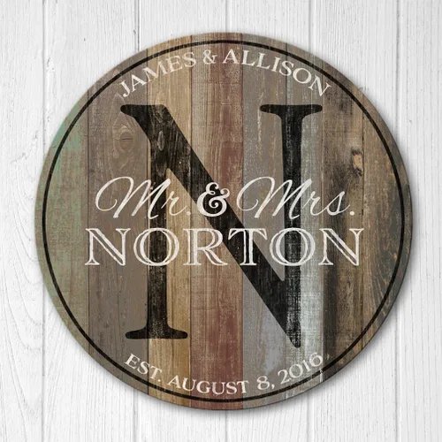 Vista 2 de Personalized Wedding Anniversary Gift, Wood Family Established Sign, Mr and Mrs Last Name Wood Plaque