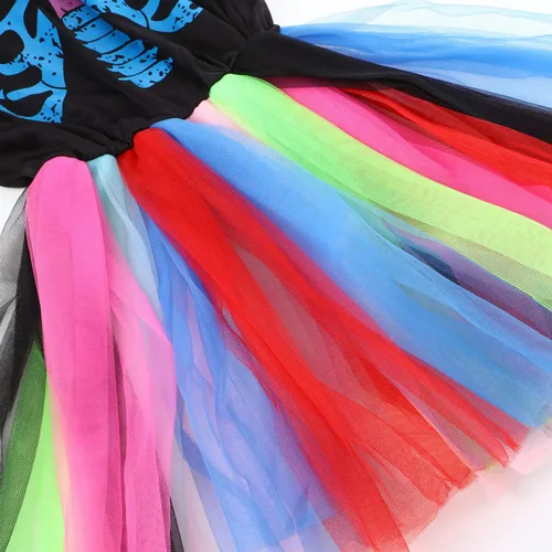 Vista 2 de SATINIOR Disfraz de esqueleto arcoíris para niñas, disfraz de huesos funky en blanco y negro con 12 extensiones de cabello (color arcoíris, L)
