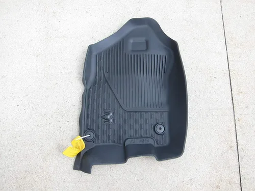 Vista 6 de Mopar Ram 1500 DT (nuevo estilo de carrocería) Crew Cab All Weather Mats Nuevo OEM