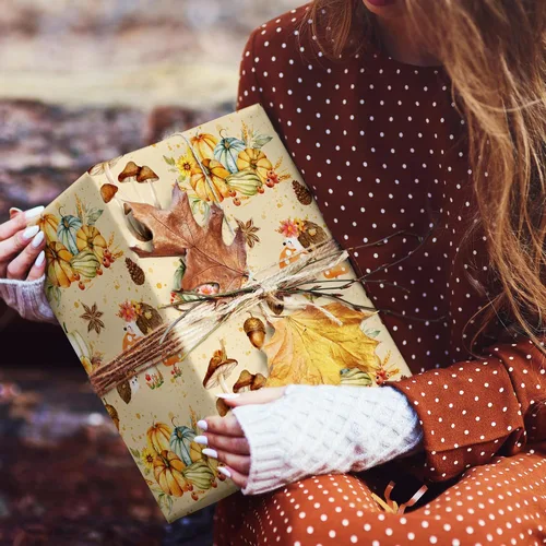Vista 6 de SaringSwoon Papel de Regalo de Otoño para Niños y Adultos - Papel de Regalo de Bosque con Diseño de Erizo, Calabaza y Hongos para Otoño, Cumpleaños
