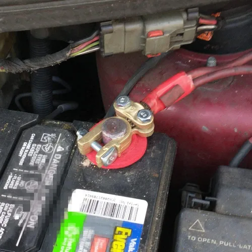 Vista 5 de Conectores de terminal de batería de poste superior de latón, abrazaderas de terminal de batería de 12-24 V para automóvil y barco (1 juego)
