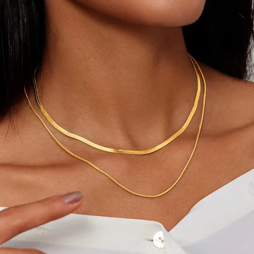 Vista 2 de Collares para mujer chapados en oro, esmeralda, corazón, apilable, gargantilla de cadena delicada, joyería para mujer, regalos simples