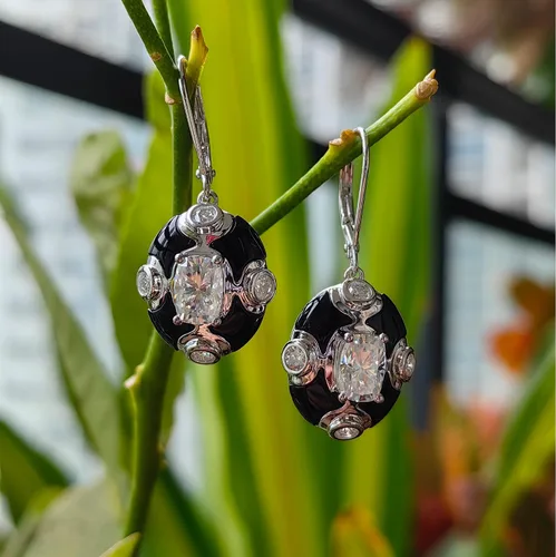 Vista 2 de DovEggs 2ct Center 5x7mm G-H-I Heart Arrows Cushion Cut Moissanite Hoop Earrings with Black Onyx Earring for Women 14K Gold QUALITY Silver