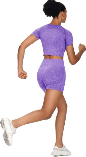 Vista 4 de Sytiz Conjunto de 2 piezas de yoga sin costuras para mujer, pantalones cortos de gimnasio y camiseta corta de manga corta