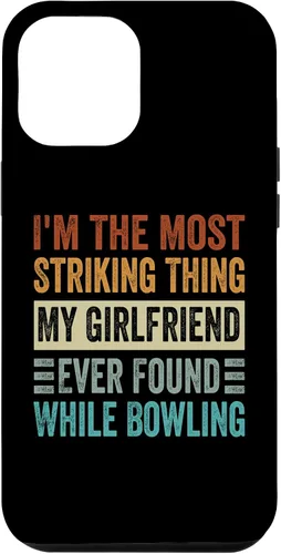 Vista 25 de I'm The Most Striking Thing My Girlfriend Ever Found Case for iPhone 16